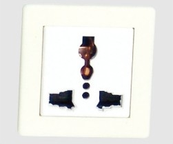 YL 011H 面闆插(chā)座三孔(kǒng)-實驗室(shi)配件